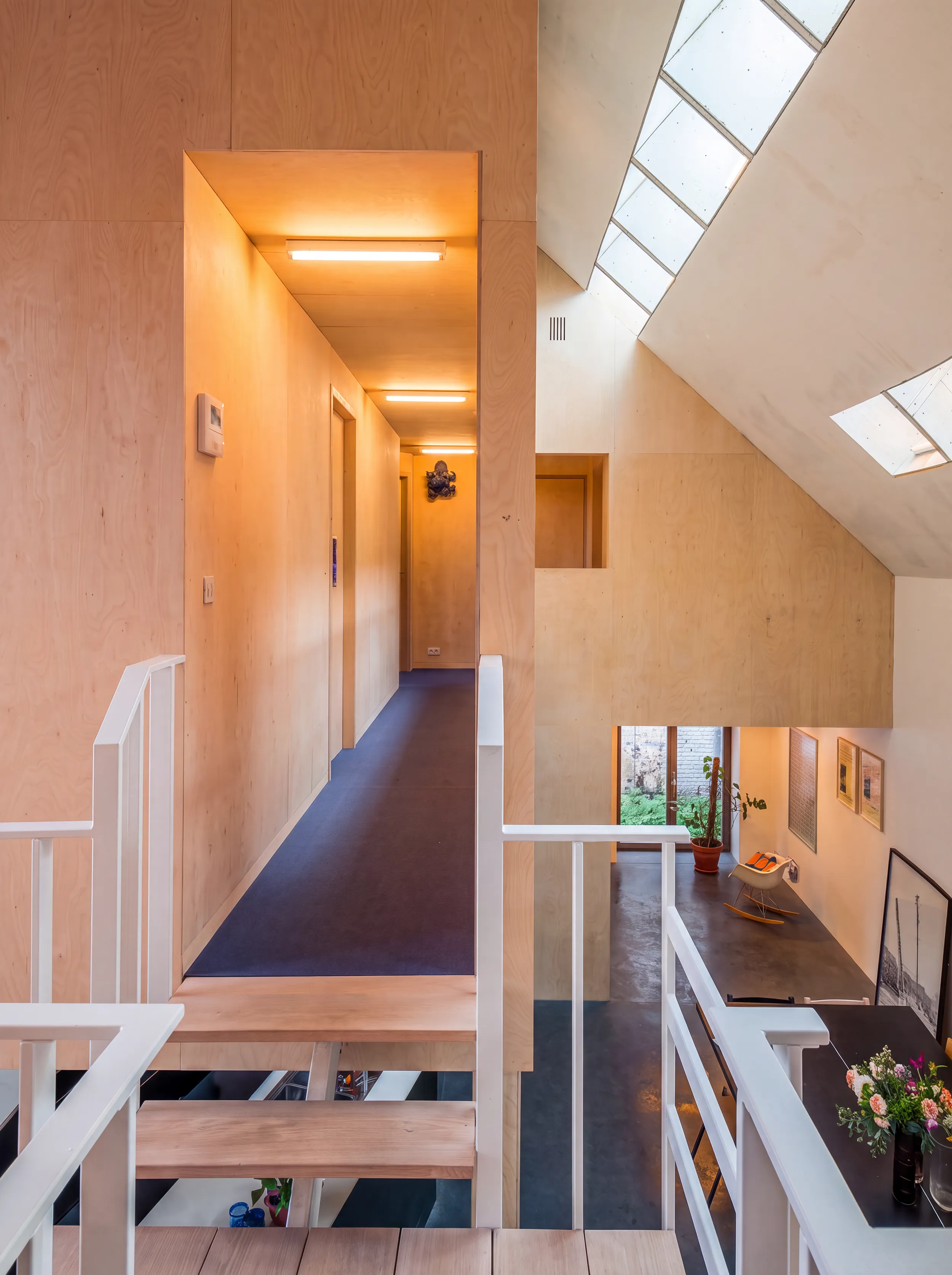 Lichtovergoten trappen en split-levels